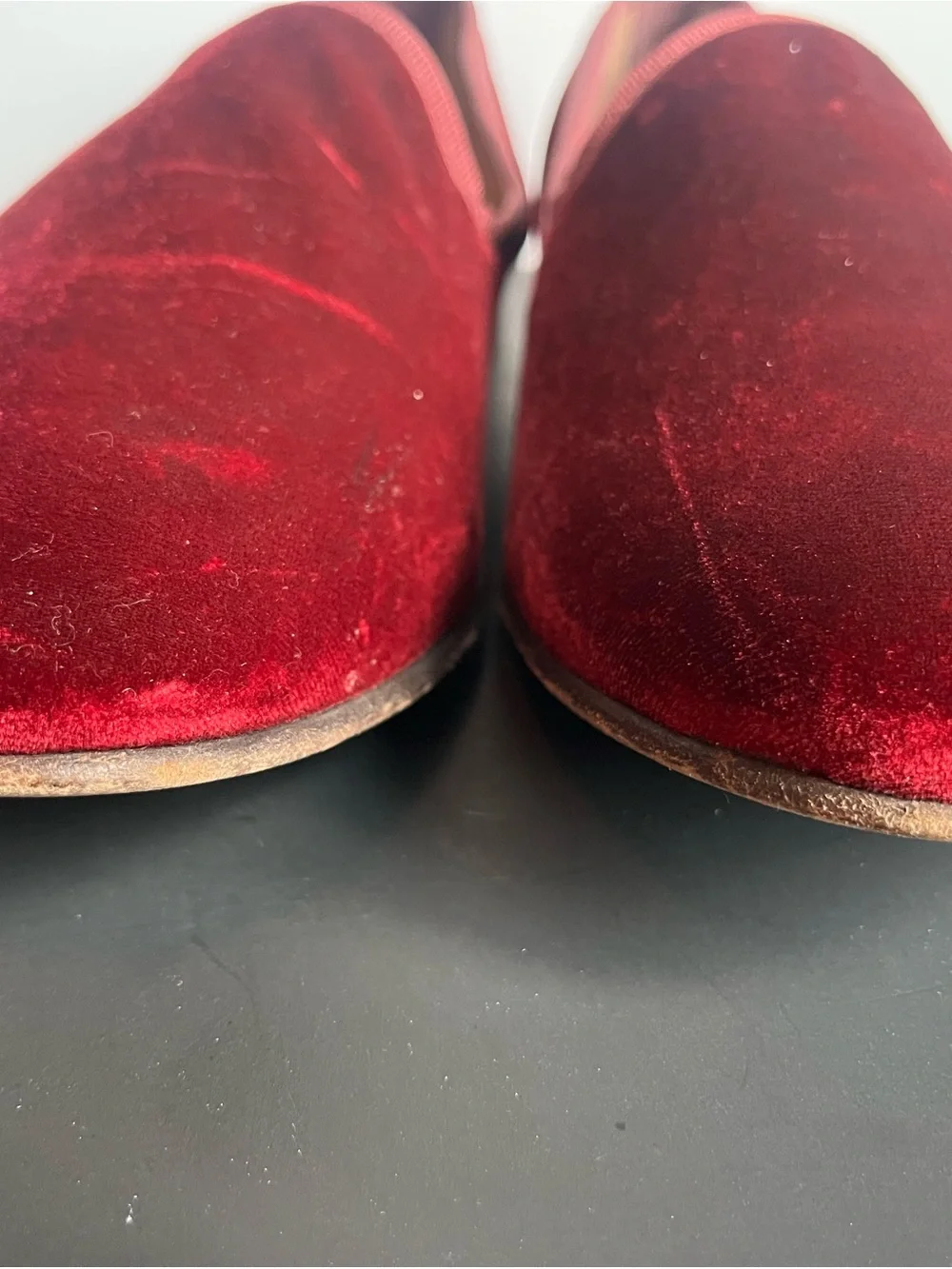 Del Toro Velvet Slip-On Loafers Oxblood Red